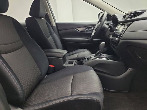 Used 2017 Nissan Rogue S AWD/4WD image 21