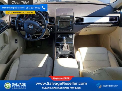 Used 2013 Volkswagen Touareg Sport image 11