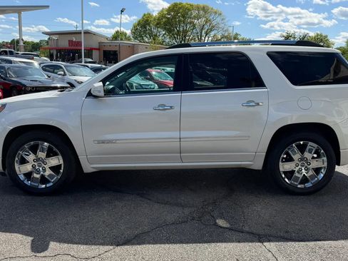 Used 2013 GMC Acadia Denali AWD/4WD image 2
