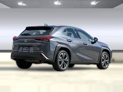 Certified 2024 Lexus UX 250h FWD image 8