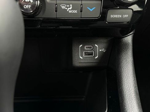 New 2026 Jeep Compass Limited image 30