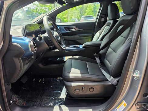 New 2026 Chevrolet Equinox EV LT AWD/4WD image 20