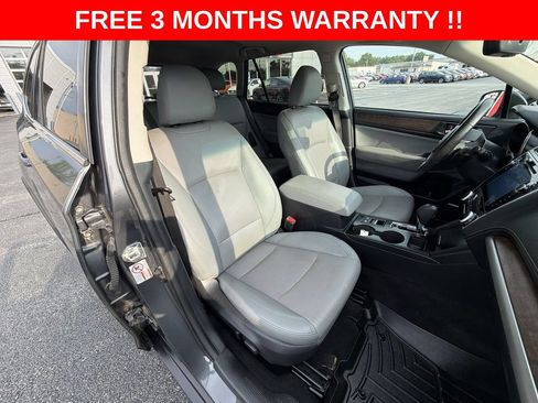 Used 2018 Subaru Outback 2.5i Limited AWD/4WD image 22
