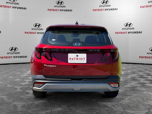 Used 2025 Hyundai Tucson SE FWD image 4