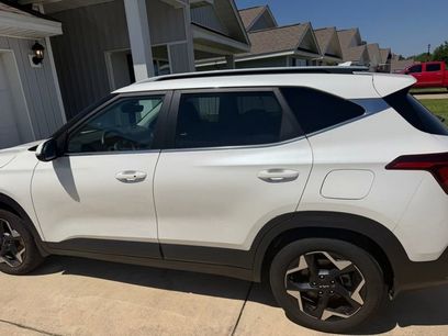 Used 2024 Kia Seltos EX