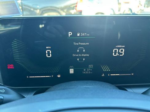 Used 2025 Kia K4 LXS image 16