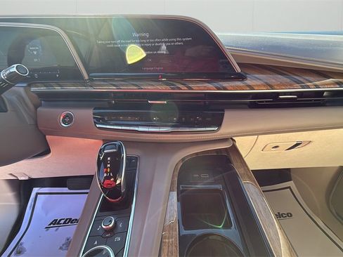 Used 2021 Cadillac Escalade Sport Platinum image 22