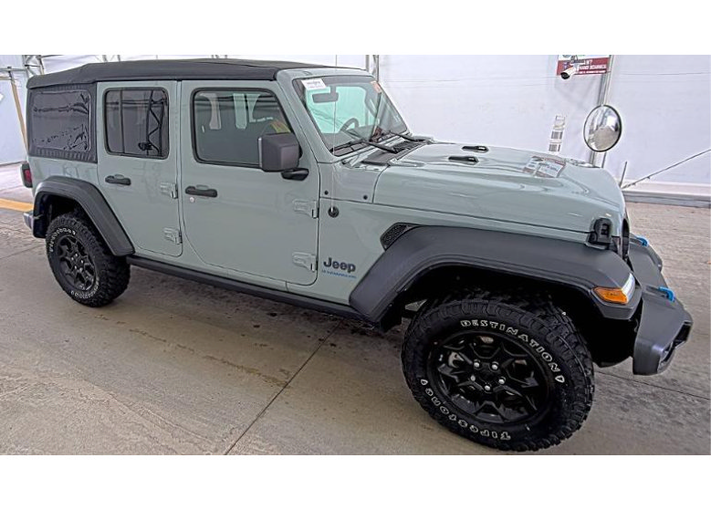 Used 2023 Jeep Wrangler Unlimited w/ 8.4" Radio Group AWD/4WD image 3