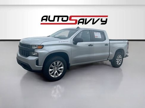 Used 2022 Chevrolet Silverado 1500 Custom AWD/4WD image 3