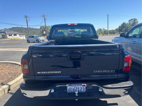 Used 2001 Chevrolet Silverado 1500 LS w/ Firm Ride Suspension Pkg RWD image 6