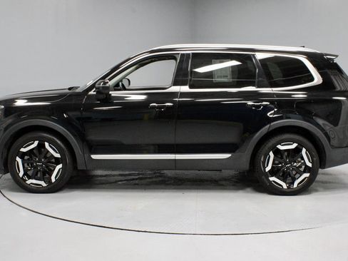Used 2025 Kia Telluride S AWD/4WD image 10