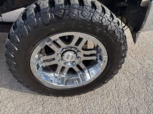 Used 2008 Ford F250 Lariat image 11