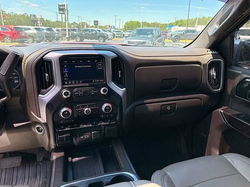Used 2020 GMC Sierra 1500 SLT w/ SLT Premium Plus Package AWD/4WD image 20