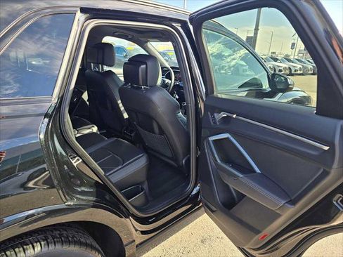 Certified 2025 Audi Q3 2.0T Premium w/ Black Optic Sport Package image 14