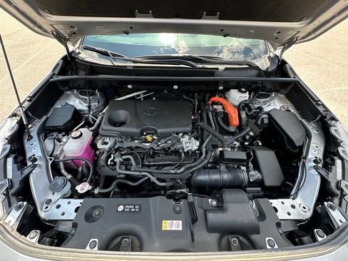Used 2023 Toyota RAV4 XSE AWD/4WD image 31