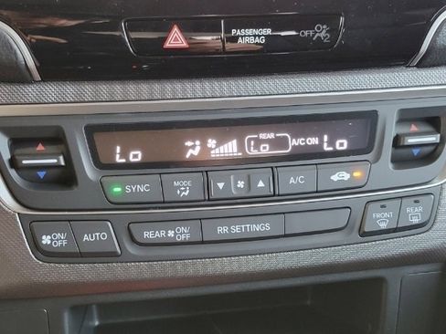 Used 2023 Honda Ridgeline Sport image 27