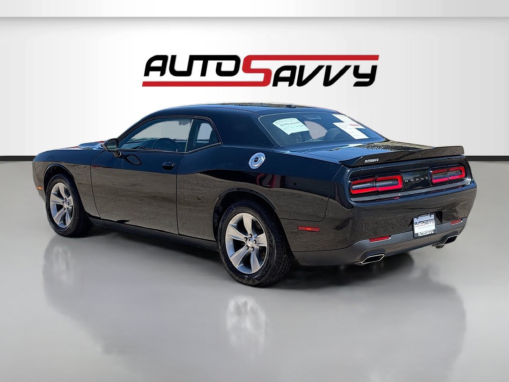 Used 2021 Dodge Challenger SXT RWD image 5