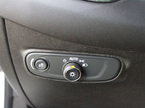 Used 2019 Chevrolet Equinox LT AWD/4WD image 15