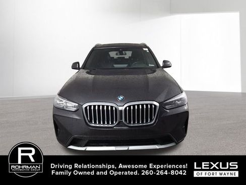 Used 2022 BMW X3 xDrive30i w/ Premium Package AWD/4WD image 3