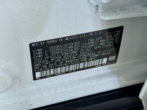 Certified 2026 Honda HR-V LX image 36