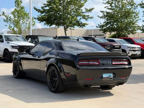 Used 2023 Dodge Challenger SRT Hellcat RWD image 4