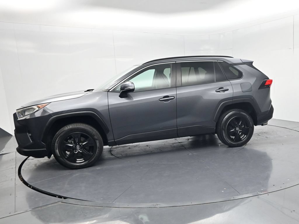 Used 2021 Toyota RAV4 XLE AWD/4WD image 4