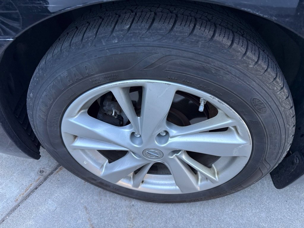 Used 2013 Nissan Altima 2.5 SL w/ Technology Pkg FWD image 13