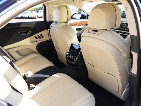 Used 2021 Bentley Flying Spur W12 AWD/4WD image 69