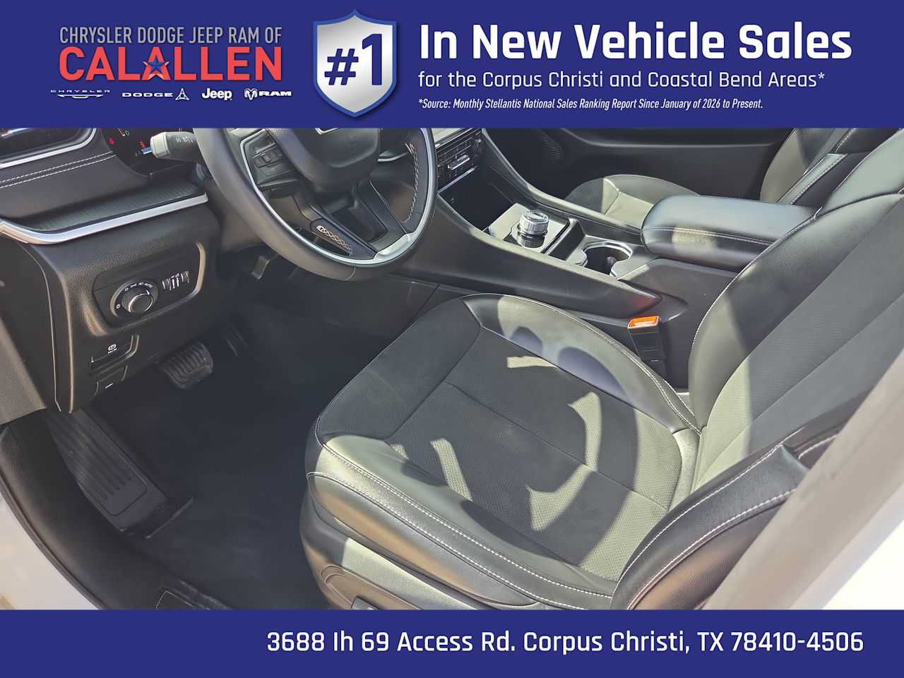 Used 2024 Jeep Grand Cherokee Laredo RWD image 10