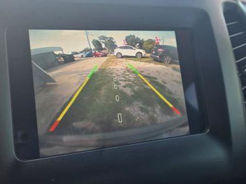 Used 2019 Jeep Cherokee Latitude Plus FWD image 35