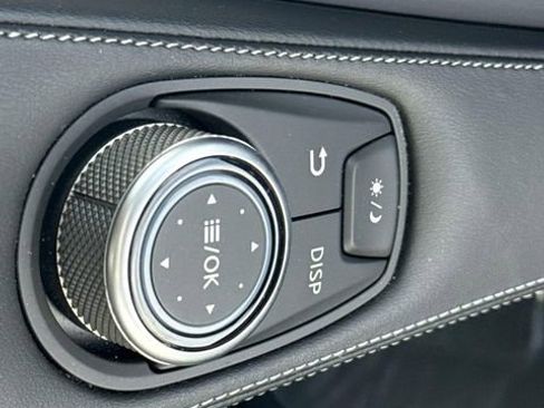 Certified 2023 INFINITI QX50 Luxe image 16