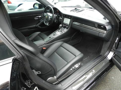 Used 2014 Porsche 911 Turbo S AWD/4WD image 54