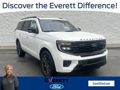 New 2025 Ford Expedition Platinum w/ Stealth Performance Package