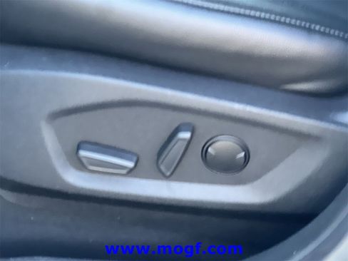 Certified 2022 Ford Edge Titanium image 24