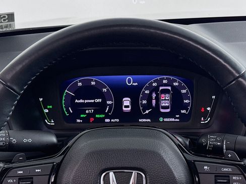 Used 2025 Honda Accord Touring image 19