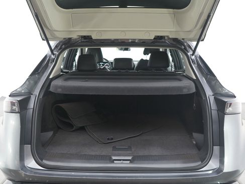 Used 2024 Nissan Ariya AWD image 16