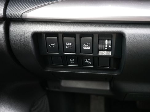 Used 2023 Subaru Forester Premium AWD/4WD image 26