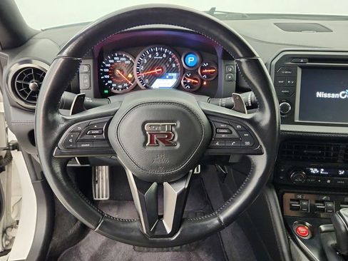 Used 2018 Nissan GT-R Premium AWD/4WD image 20