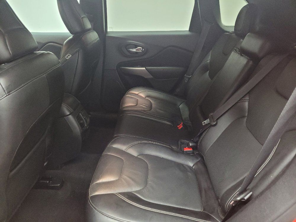 Used 2021 Jeep Cherokee Latitude Lux 80th Anniv w/ Quick Order Package 26U 80TH AWD/4WD image 18