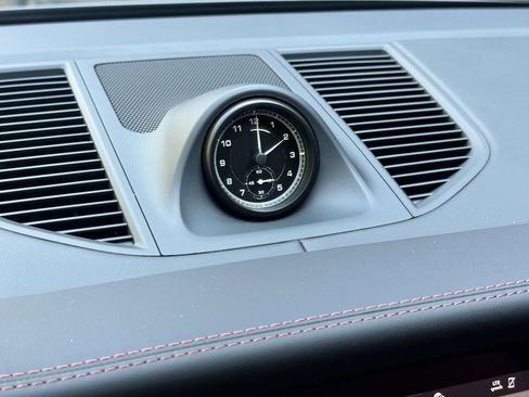 Certified 2026 Porsche Macan Turbo image 22