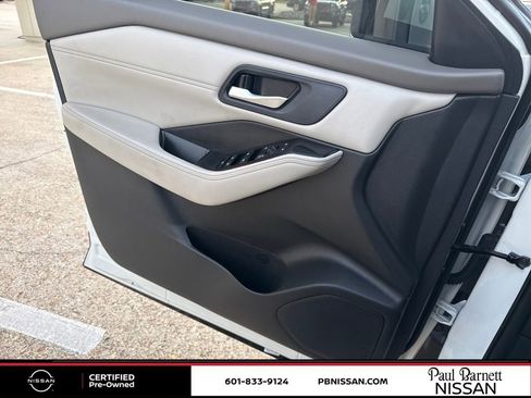 Certified 2023 Nissan Rogue SV w/ SV Premium B Package image 25