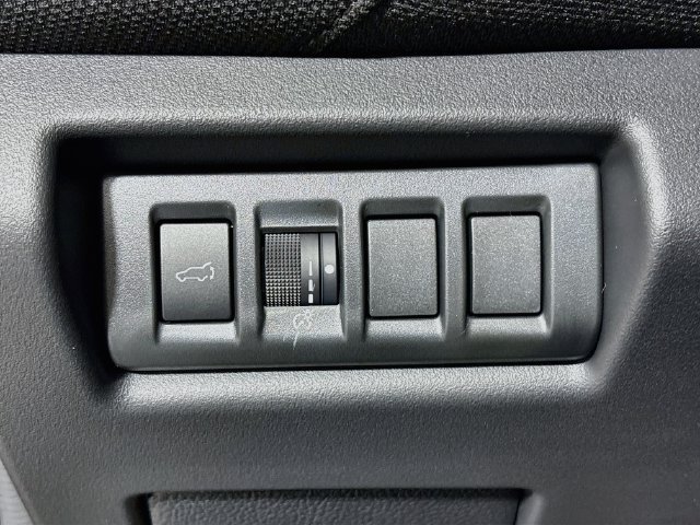 New 2026 Subaru Outback Limited AWD/4WD image 10