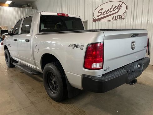 Used 2015 RAM 1500 Tradesman w/ Popular Equipment Group AWD/4WD image 3