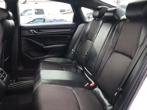 Used 2018 Honda Accord Sport image 55