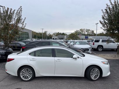 Used 2014 Lexus ES 350 w/ Ultra Luxury Package