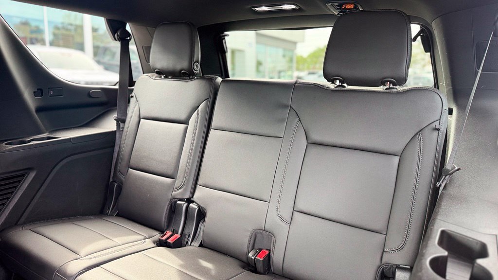 Used 2021 Chevrolet Tahoe LT AWD/4WD image 23