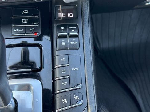 Used 2017 Porsche Cayenne S AWD/4WD image 30