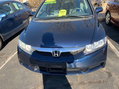 Used 2010 Honda Civic LX image 9