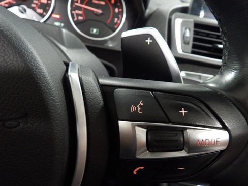 Used 2016 BMW M235i xDrive Convertible image 20