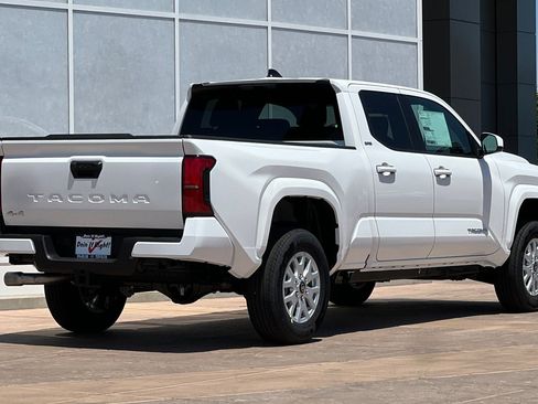 New 2025 Toyota Tacoma SR5 image 4